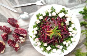 Narlı ve Keçi peynirli Pancar Salatası Tarifi